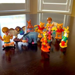 Vintage Antique Winnie the Pooh Figurines Set - Disney
